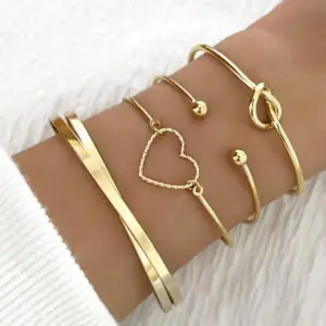 Crystal Heart Bangle