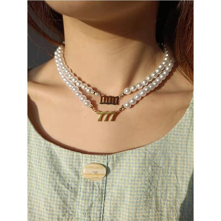 Digital Pearl Necklace